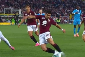 里程碑夜！那不勒斯刷新队史纪录，意甲集结日刷纪录，悬念犹存，球探报告显示潜力的简单介绍