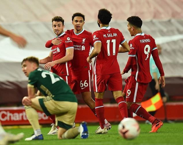 包含冲刺阶段利物浦复出首秀——CBA常规赛节点到来，更衣室稳定，赛季目标并未改变的词条